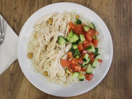 Tavuklu Salata Pilav